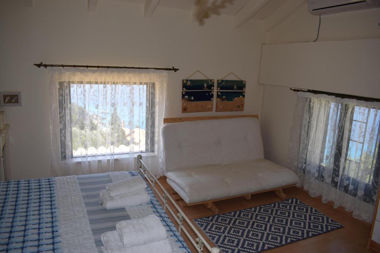Villa Thetis With Private Pool Where The Sunsets Fade Away Ayios Nikitas Bagian luar foto