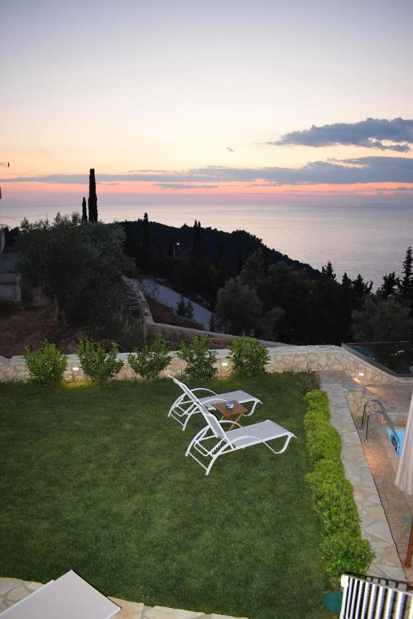 Villa Thetis With Private Pool Where The Sunsets Fade Away Ayios Nikitas Bagian luar foto